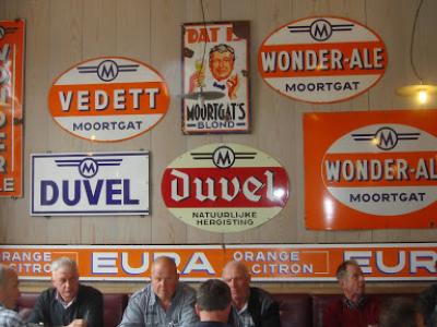 Daguitstap naar de luchthaven van Deurne en brouwerij den Duvel  11 april 2014 (32)