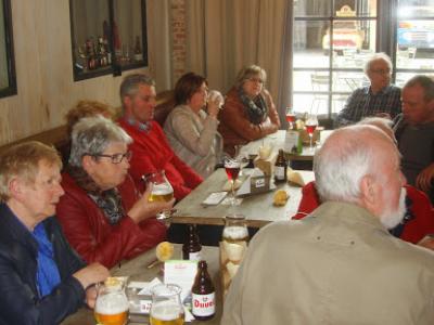 Daguitstap naar de luchthaven van Deurne en brouwerij den Duvel  11 april 2014 (33)